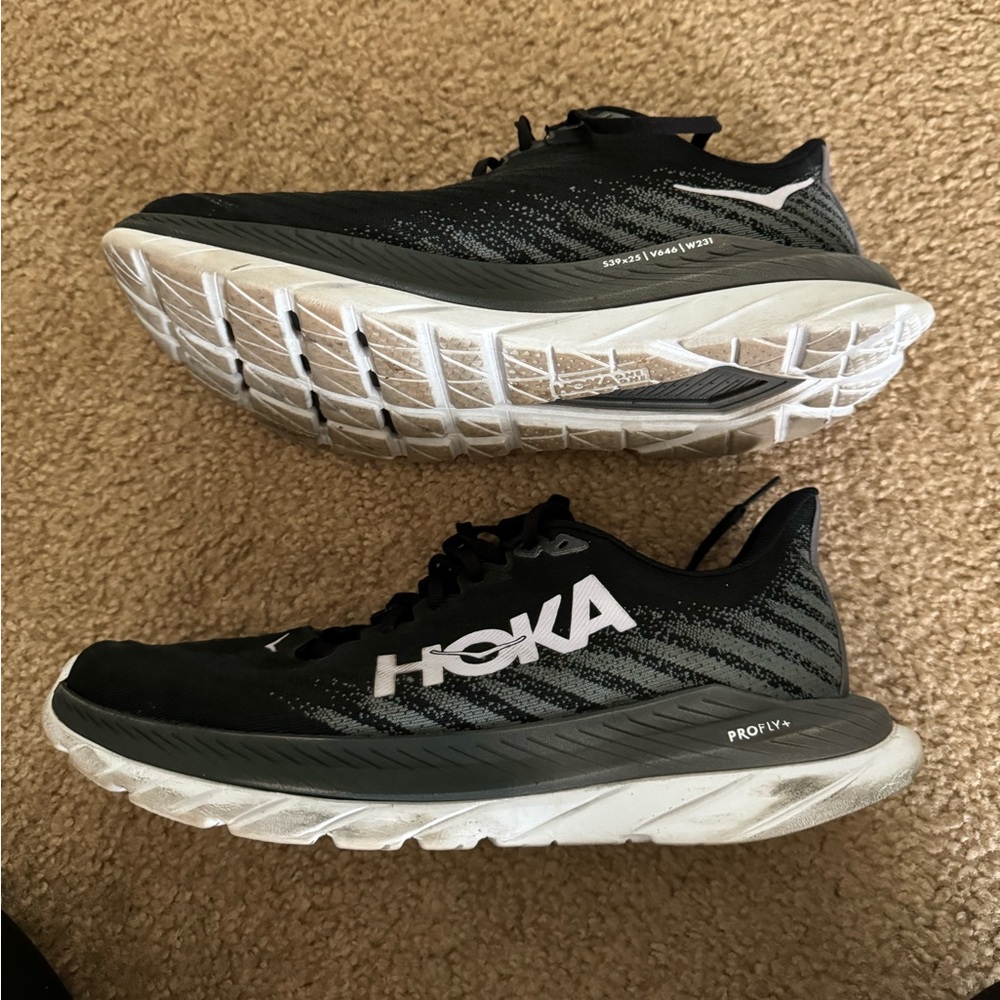 Hoka Mach 5